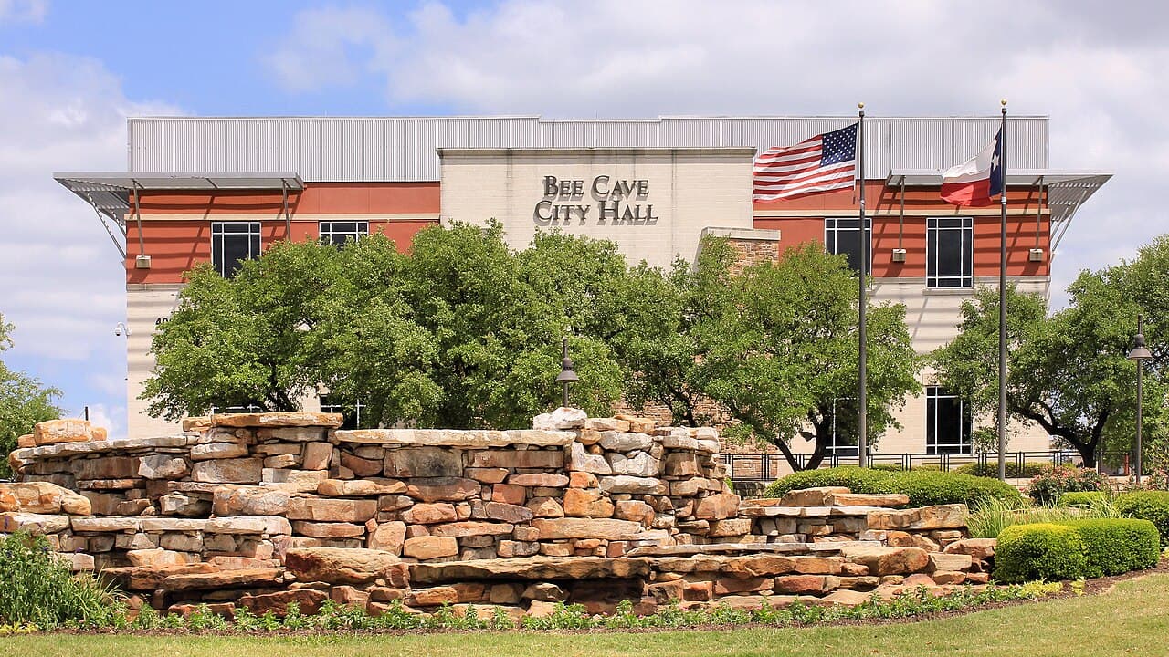 Bee Cave, TX